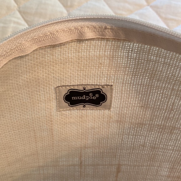 Mudpie “GIRLBOSS” pouch/clutch - Picture 3 of 3